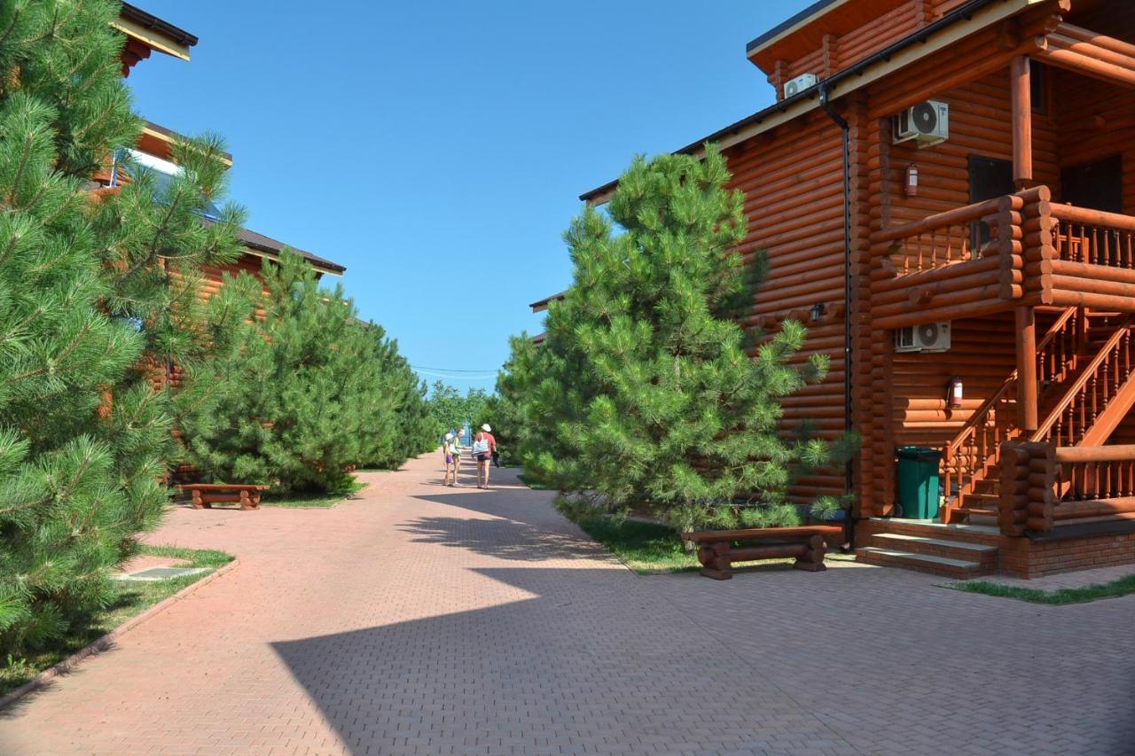 Парк-Отель Коттеджи Меркурий Gribovka Exterior photo